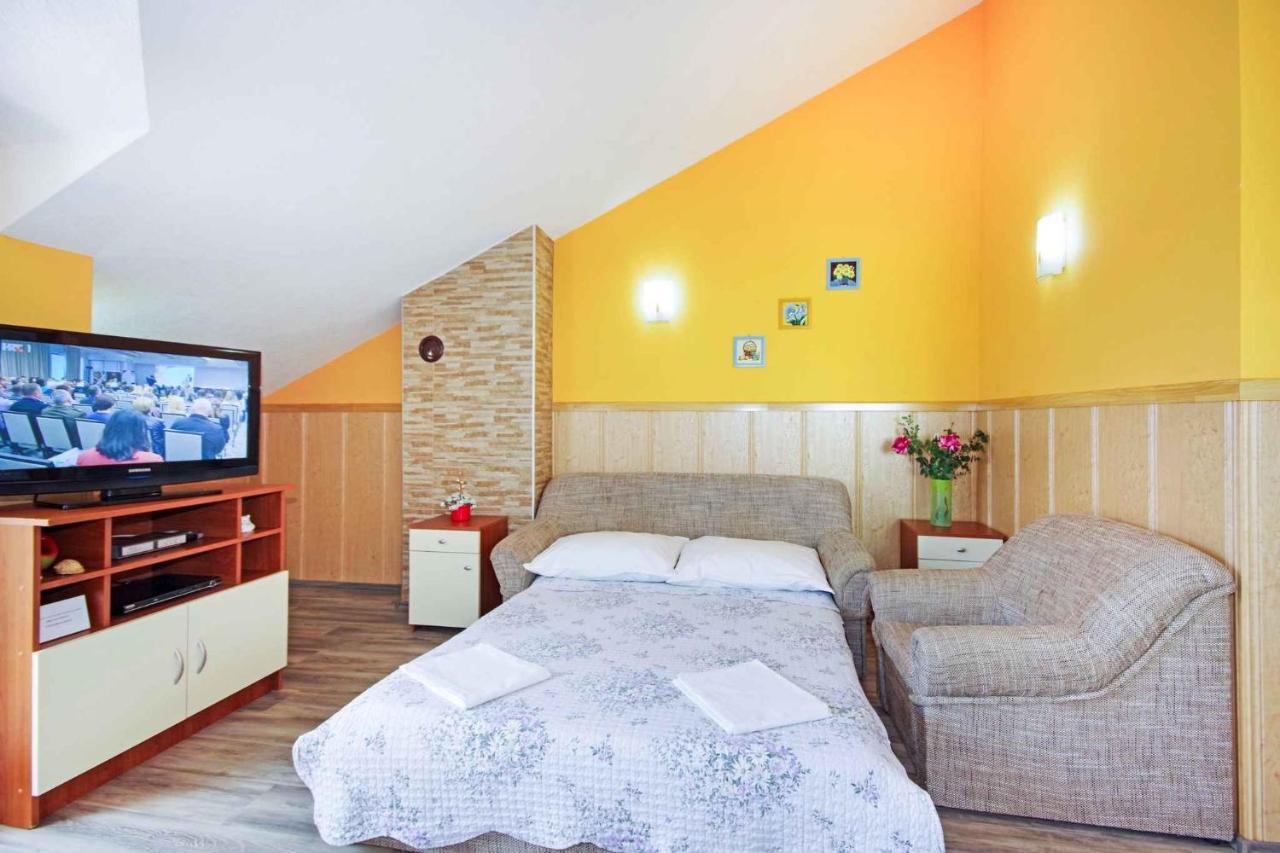 In 6683 Apartment Makarska