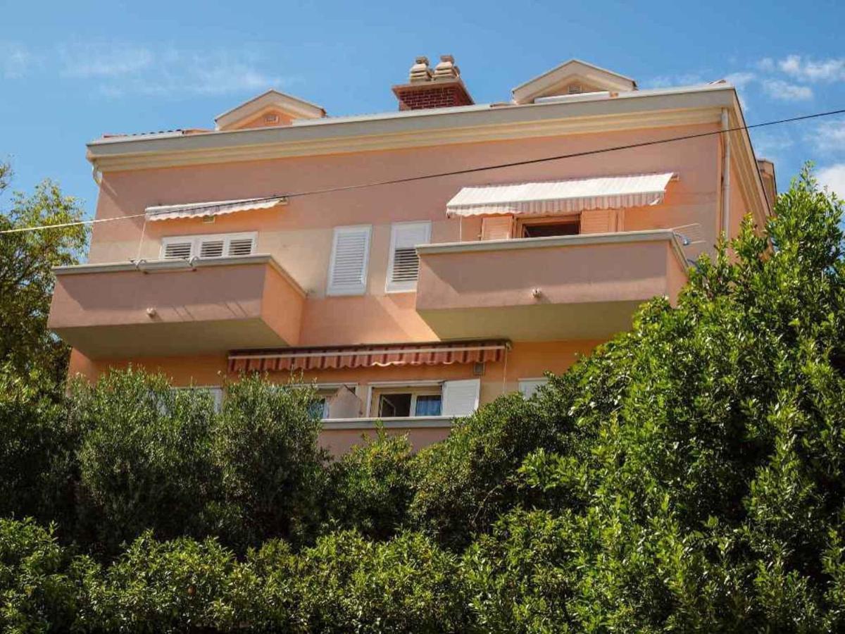 In 6683 Apartman Makarska